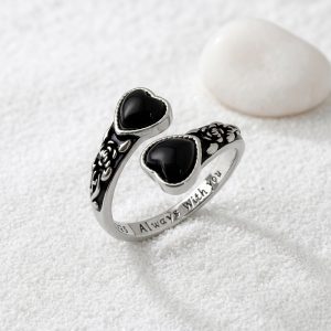 black agate heart shaped ring1