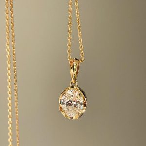 classic single diamond pigeon egg zircon necklace2