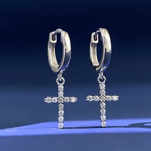 cross shaped earrings with sapphire pendants1