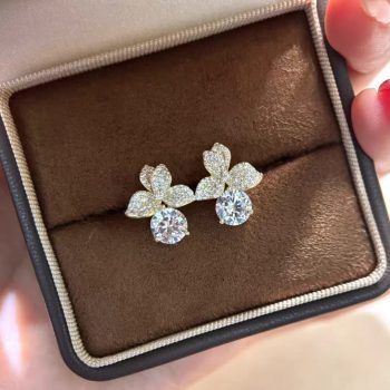 morganite flower shaped stud earrings3