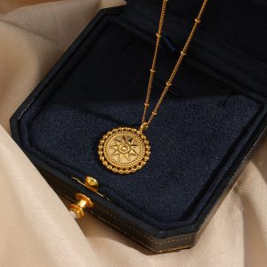 retro star disc pendant necklace4