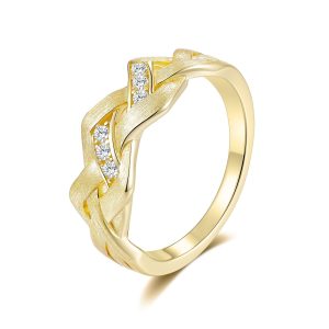 set with sapphire and brushed gold ring1